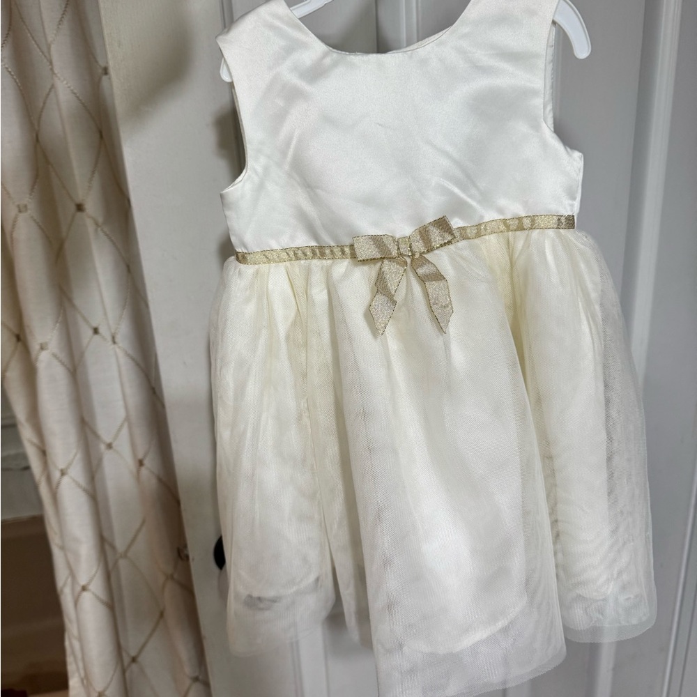 Blueberi Boulevard White and Gold Kids Dress